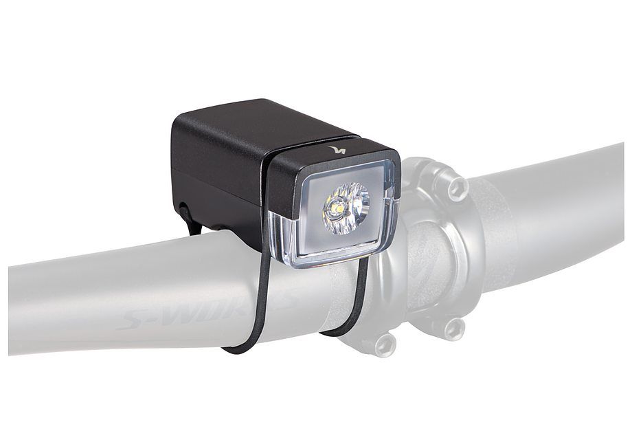 49120-140_LGHT_FLASH-300-HEADLIGHT_DETAIL-3.jpeg