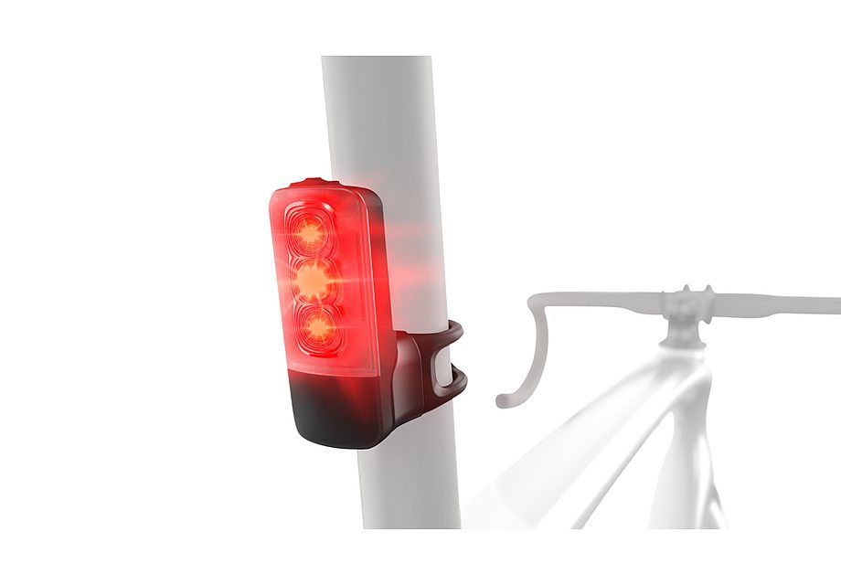 49120-210_LGHT_STIX-ELITE-TAILLIGHT_DETAIL3.jpeg