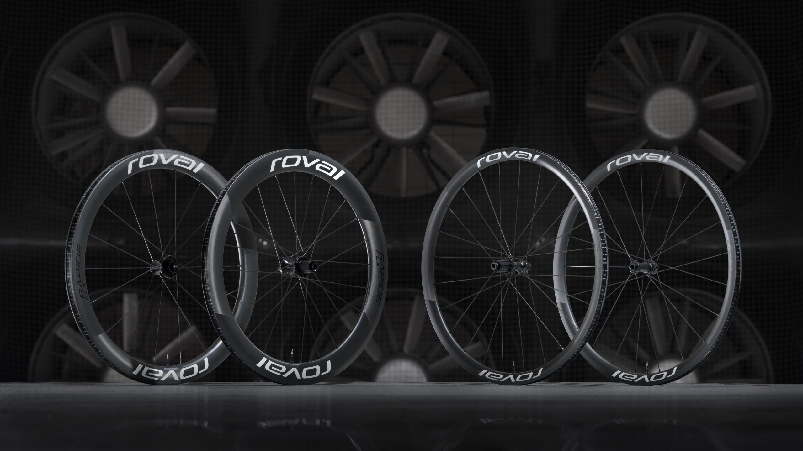 最速から最強へ Rapide CLX II & Alpinist CLX II 発売!
