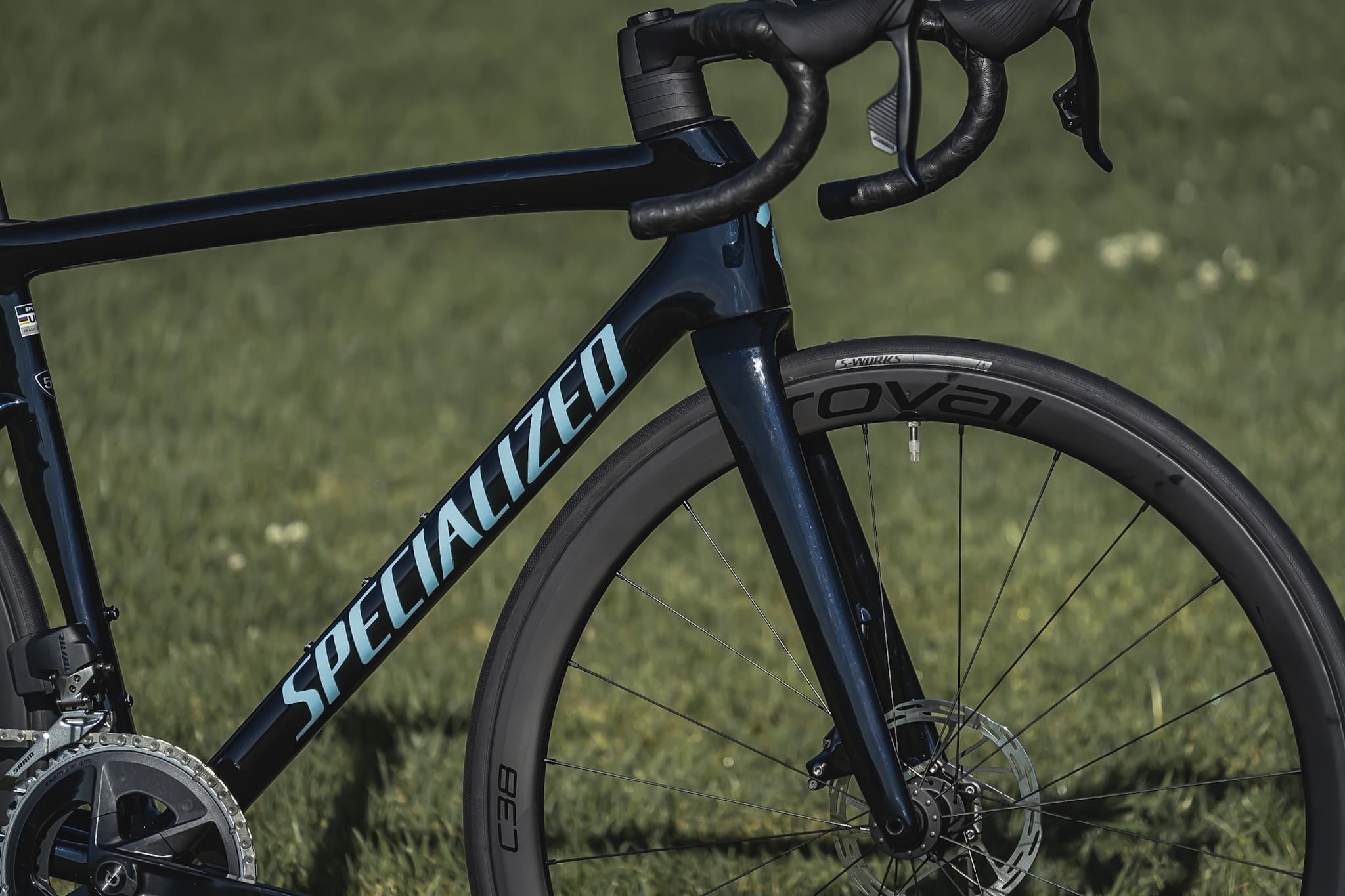 Tarmac SL8 Expertカラー:グロスメタリックダークネイビー/アストラルブルーパール